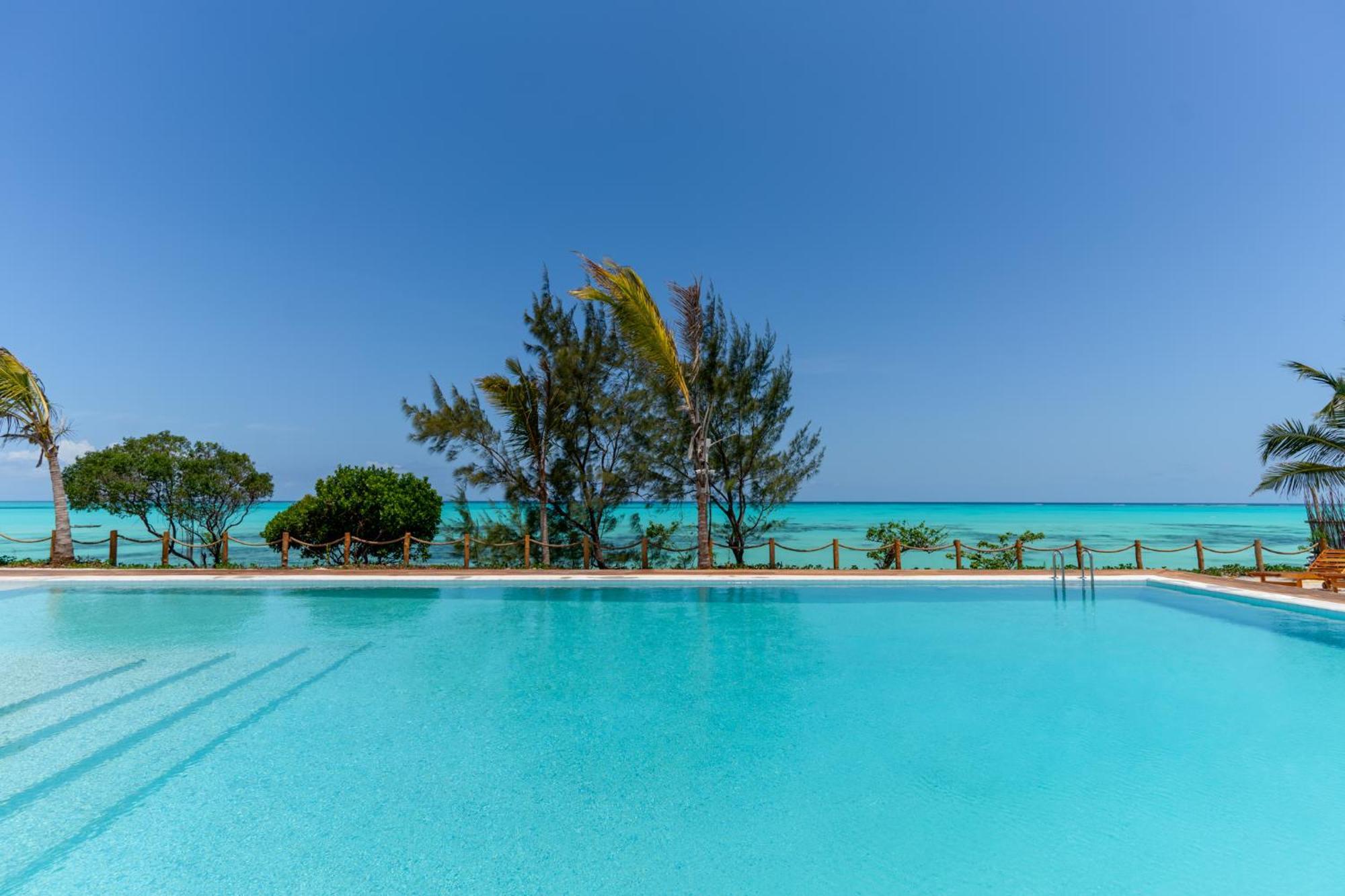 Kaskazi Hotel Zanzibar 잠비아니 외부 사진