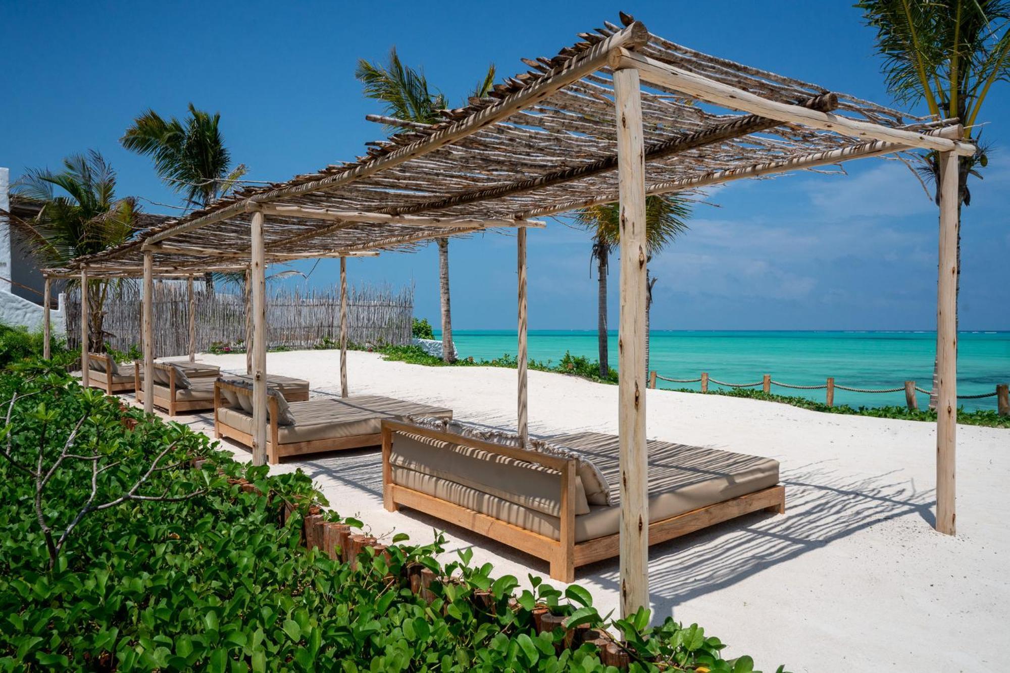 Kaskazi Hotel Zanzibar 잠비아니 외부 사진